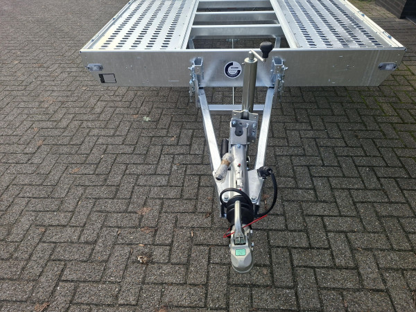 Hapert Aanhanger 455x210  Indigo Auto