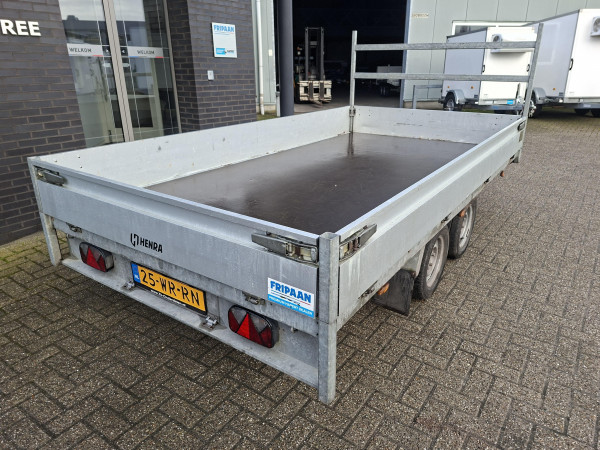 Henra Aanhanger 330x0  PL 27