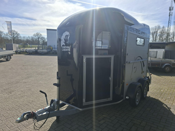 Cheval Liberte Paardentrailer 320x165  Gold 3