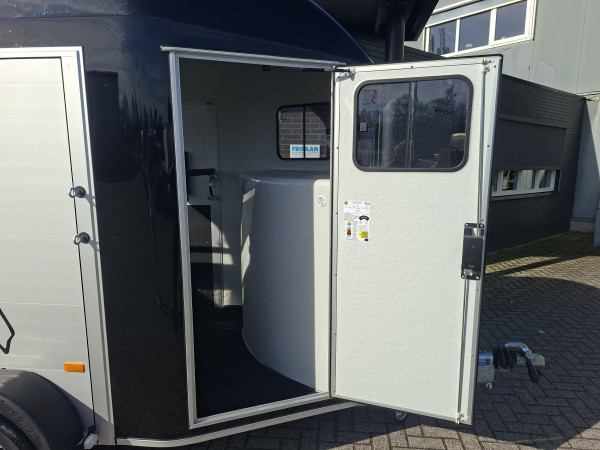 Cheval Liberte Paardentrailer 320x165  Gold 3