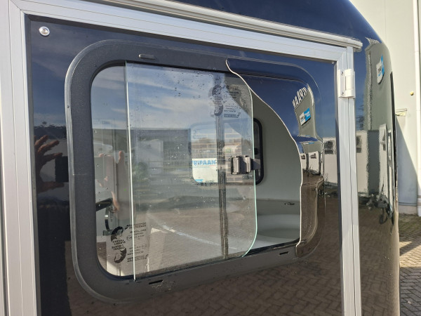 Cheval Liberte Paardentrailer 320x165  Gold 3