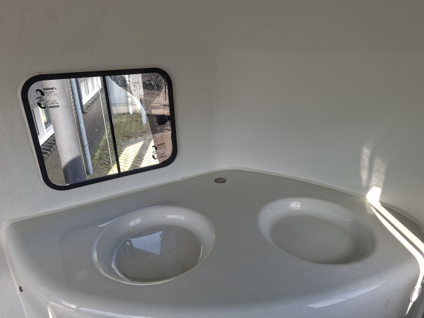 Cheval Liberte Paardentrailer 320x165  Gold 3