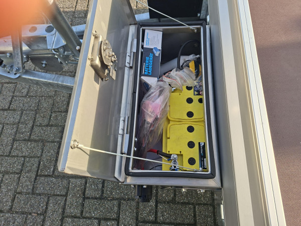 Hapert Plateauwagen 505x220  Azure