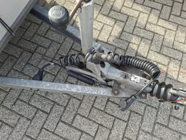 Henra Aanhanger 305x150  PL20A