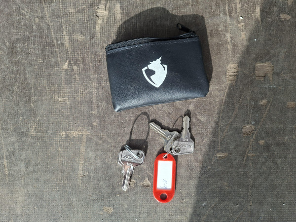 Hapert Aanhanger 400x180  Sapphire