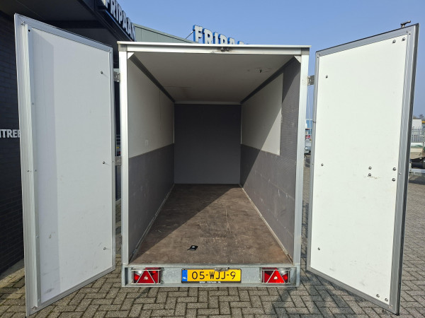 Hapert Aanhanger 400x180  Sapphire