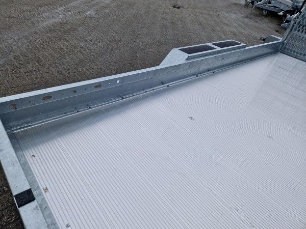 Hapert Aanhanger 405x179  Indigo