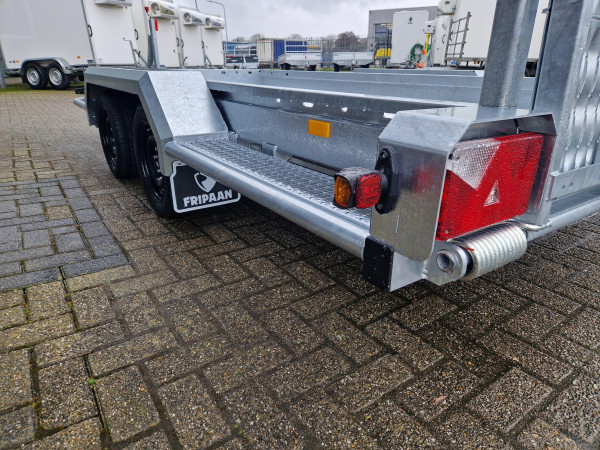 Hapert Aanhanger 405x179  Indigo