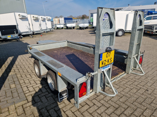IFOR Williams Trailer Aanhanger 300x160  