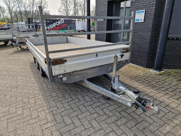 Hapert Aanhanger 400x180  Azure