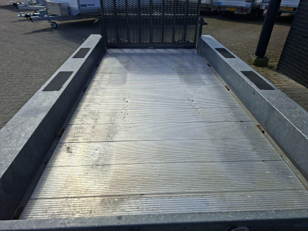 Hapert Aanhanger 360x174  Indigo LF-2