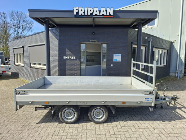 Hapert Aanhanger 335x180  Azure H-2