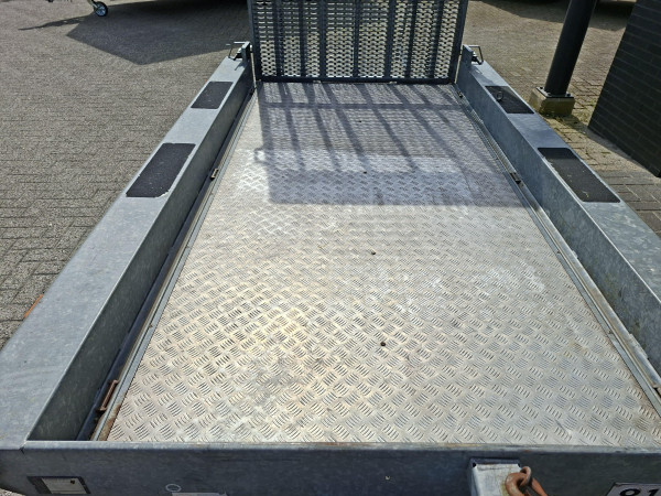 Hapert Aanhanger 300x150  HV Transporter