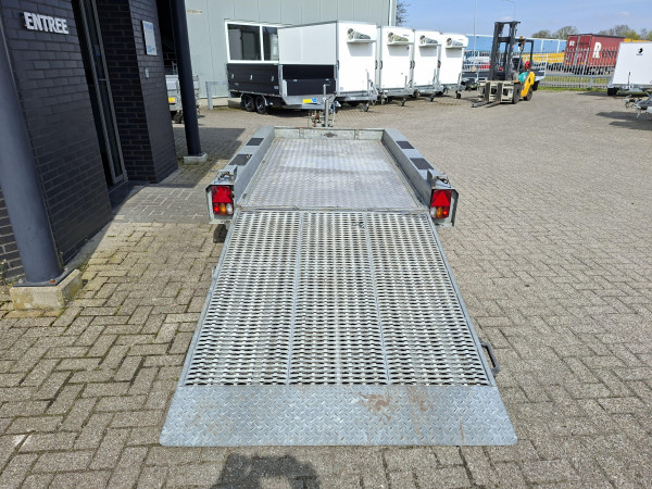 Hapert Aanhanger 300x150  HV Transporter