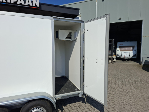 Hapert Koeltransport 300x150  Sapphire L-2