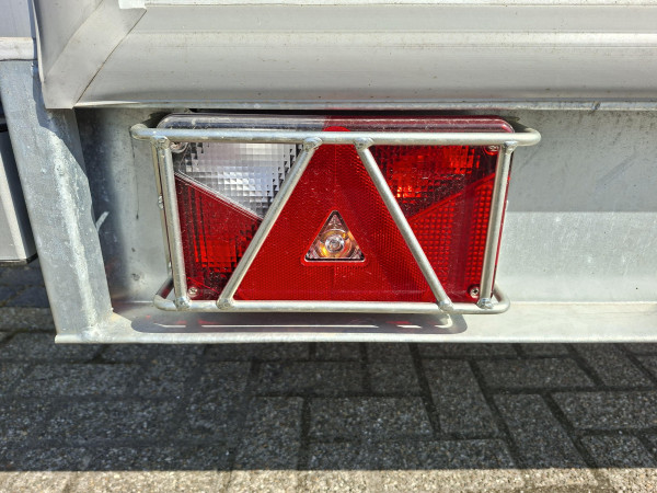 Hapert Koeltransport 300x150  Sapphire L-2