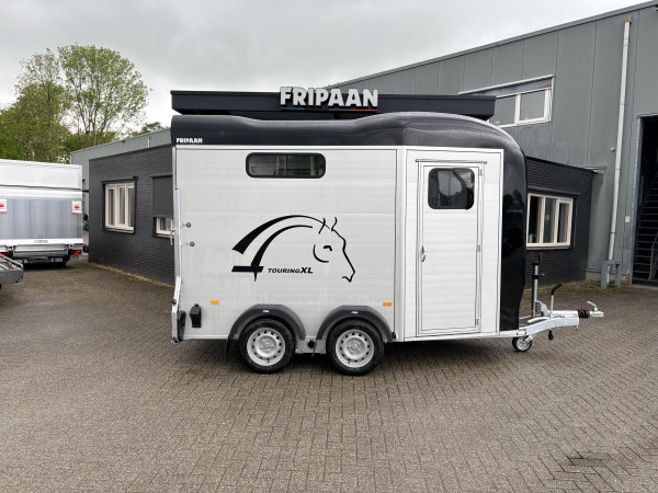 Cheval Liberte Paardentrailer 369x179
