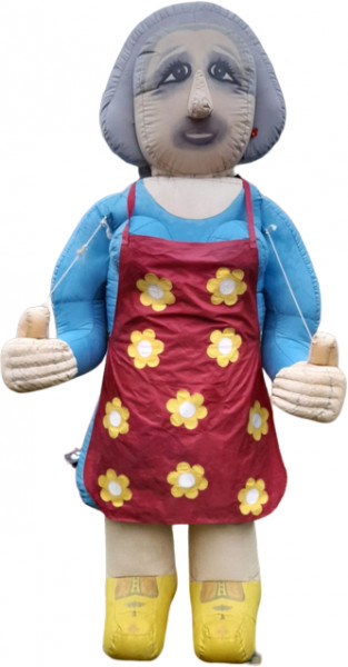 SARAH OP KLOMPEN (2.5M)